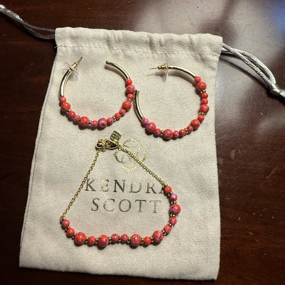 Kendra Scott Coral Pinkish  Beaded Hoop Earrings and Bracelet Set